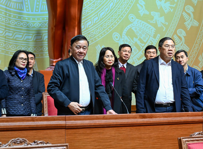 Ảnh 1 bài 10 báo nhân dân.jpg